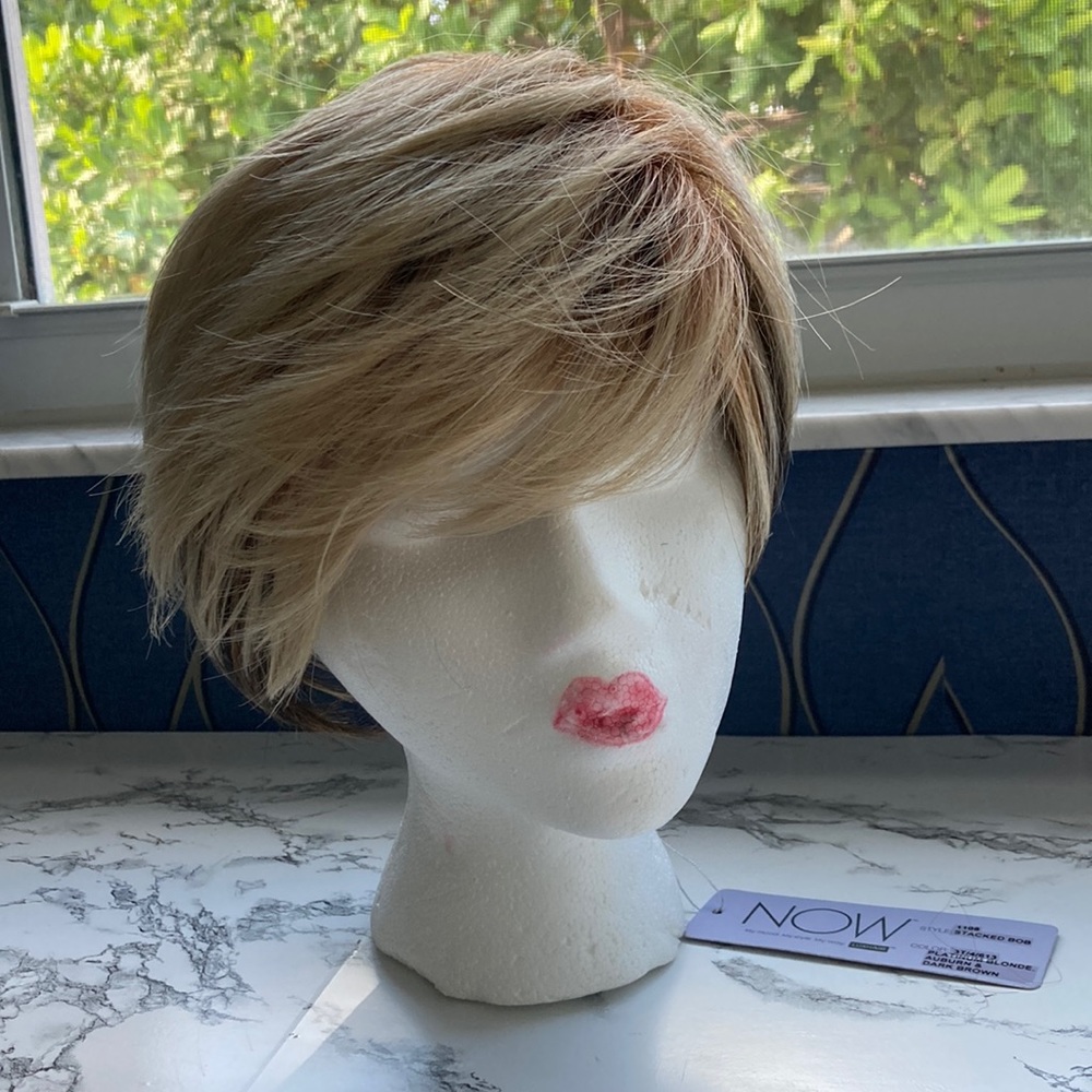 Fashion wig